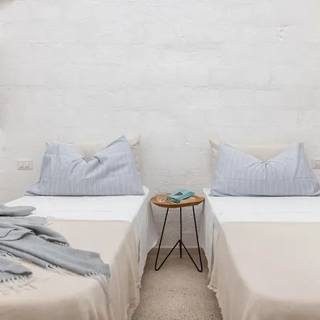 Trulli Mest'andrea Alle Lame Noci