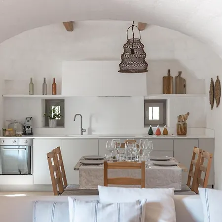 Trulli Mest'andrea Alle Lame מלון דירות