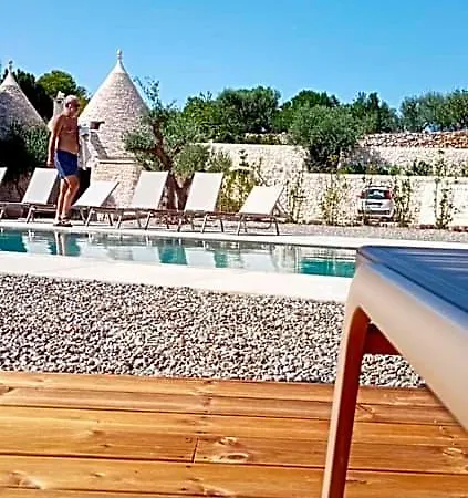 Trulli Mest'andrea Alle Lame מלון דירות נוצ'י