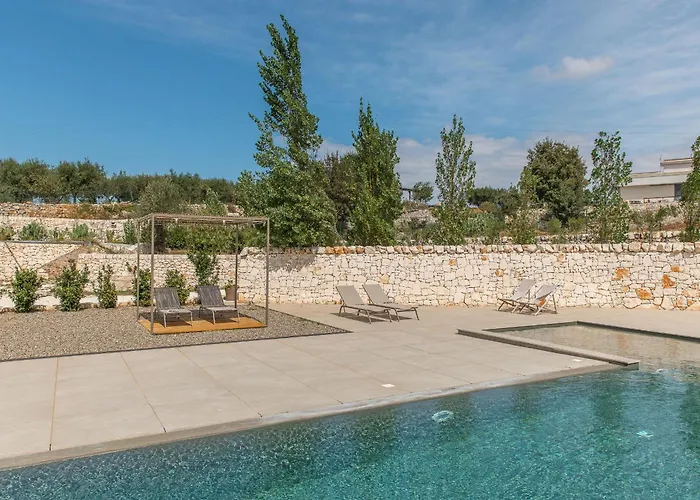 Trulli Mest'andrea Alle Lame Aparthotel 4*
